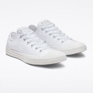 NWT White Monochrome Converse Sneakers